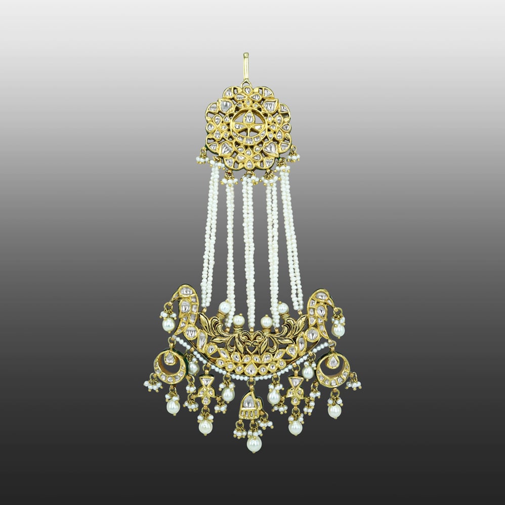 Traditional Polki Passa with Pearl Tassels